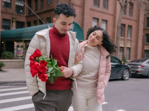 Rüyada Çalışan Arabadan İnmek