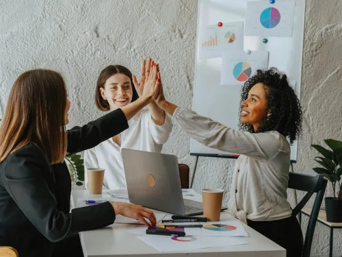 Rüyada Çantayla Para Taşımak