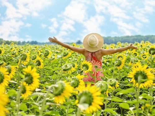 Rüyada Çocuğa Su İçirmek
