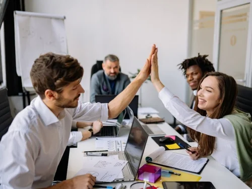 Rüyada Çocuğun Sallanan Dişini Çekmek