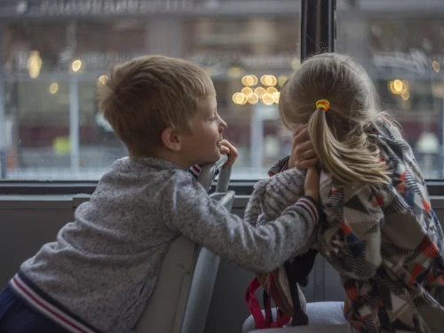 Rüyada Ölen Arkadaşla Sarılmak