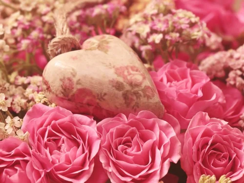 Rüyada Ölen Kişinin Arkasından Yemek Vermek