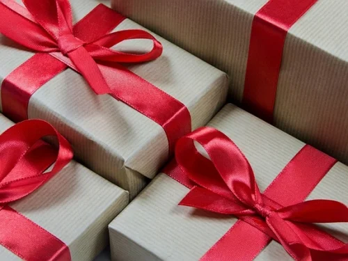 Rüyada Ölen Kişiye Ağlamak