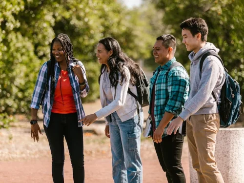 Rüyada Ölen Kişiye Çiçek Vermek