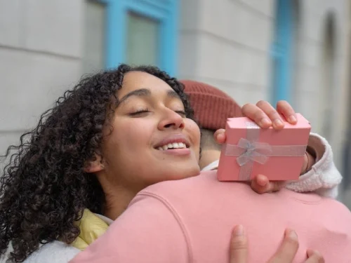 Rüyada Ölmüş Bir İnsanla Sohbet Etmek