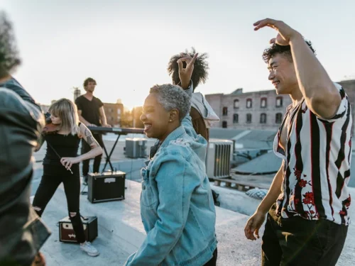 Rüyada Ölmüş Birinden Leblebi Almak