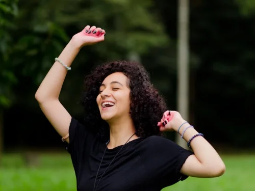 Rüyada Ölmüş Birine Su Doldurmak