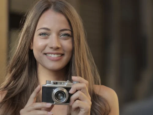 Rüyada Ölmüş Birini Yanında Hissetmek