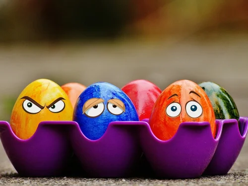 Rüyada Ölmüş Birinin Bebeğine Bakmak