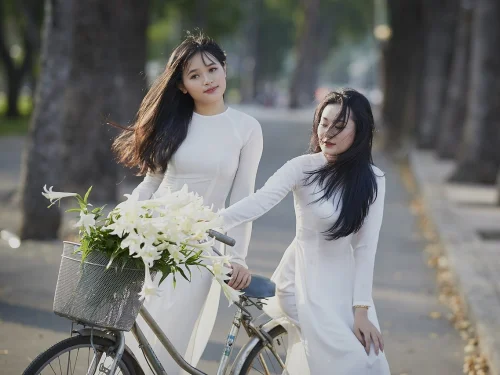 Rüyada Ölmüş Biriyle Oturup Çay İçmek