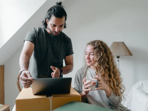 Rüyada Ölmüş Kardeşini Görüp Ağlamak