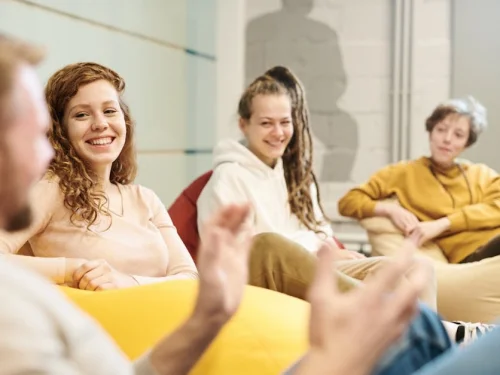 Rüyada Ölmüş Kişiye Ayran Vermek