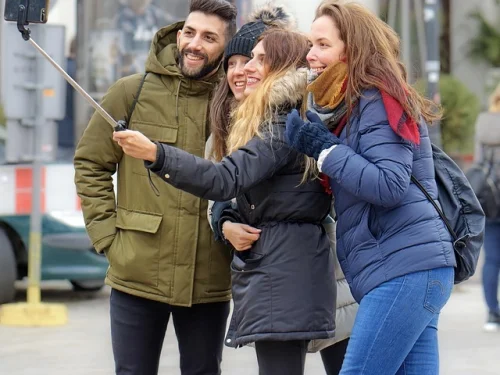 Rüyada Ölmüş Olan Biriyle Konuşmak