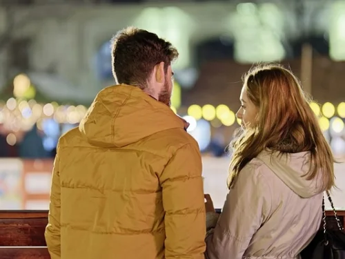 Rüyada Ölü Birine Et Yedirmek