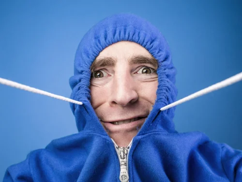 Rüyada Ölü Tarafından Azarlanmak