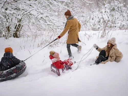 Rüyada Ölünün Elbisesini Dikmek