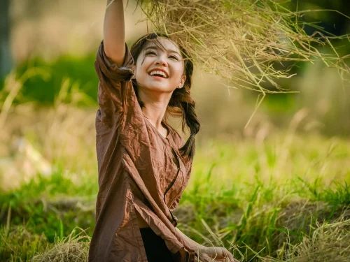 Rüyada Ölünün Memesini Emmek