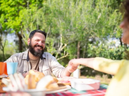 Rüyada Ölünün Peşinden Gitmek