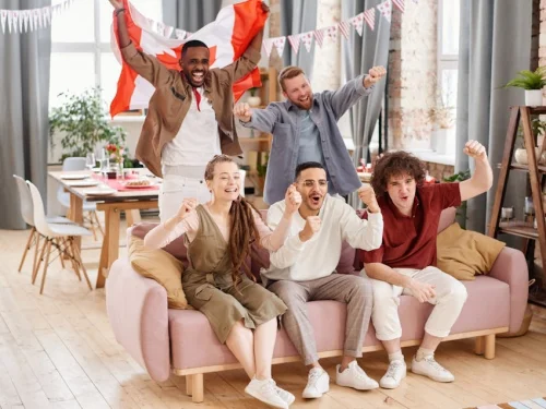 Rüyada Ölüye Pantolon Vermek