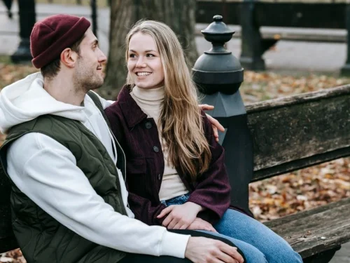 Rüyada Ölüyle Kavga Etmek